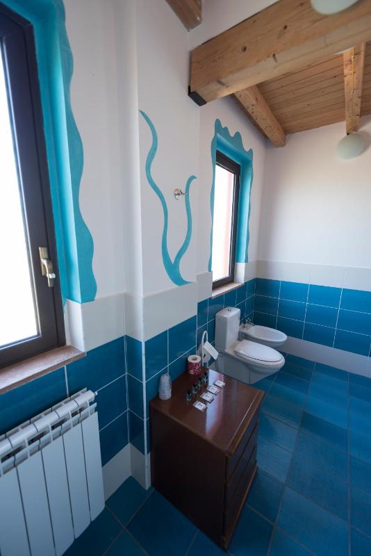 Triple Room image 3