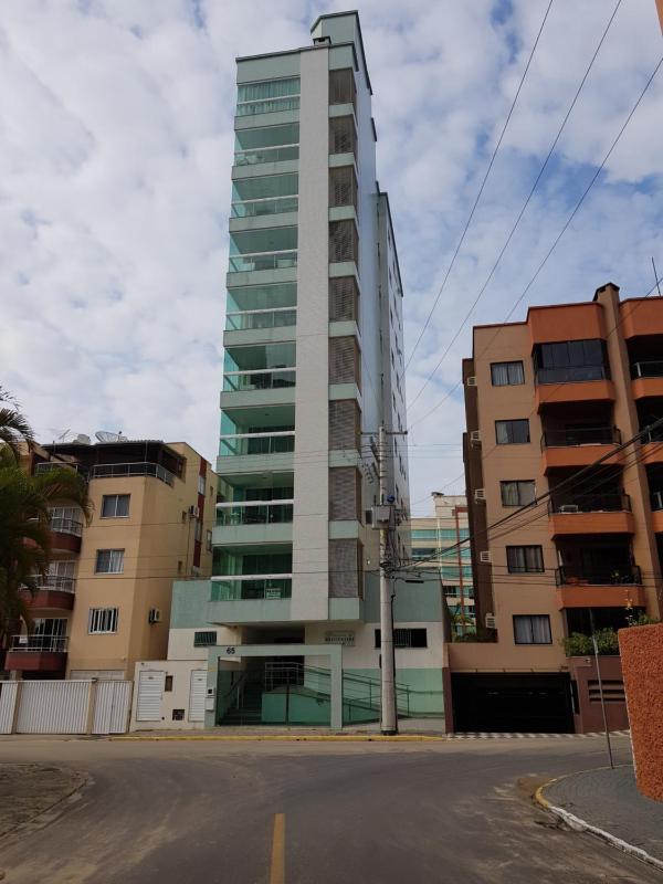 APARTAMENTO AMPLO - 3 SUÍTES - VISTA DESLUMBRANTE para O MAR NO CENTRO DE ITAPEMA SC - image 29