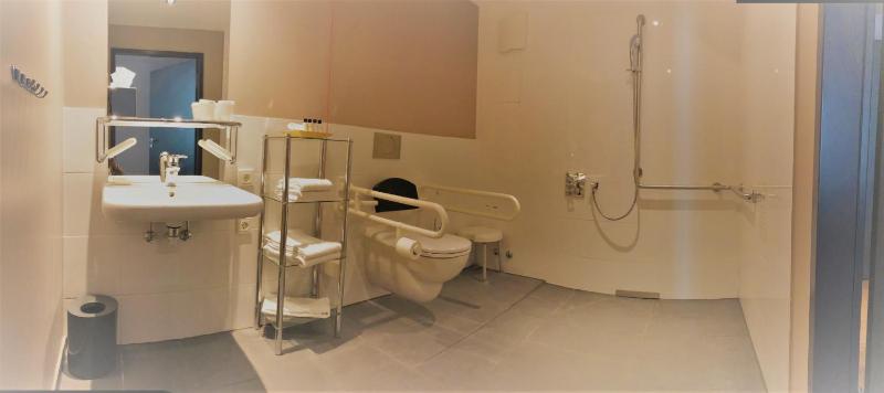 Superior Double Room image 2