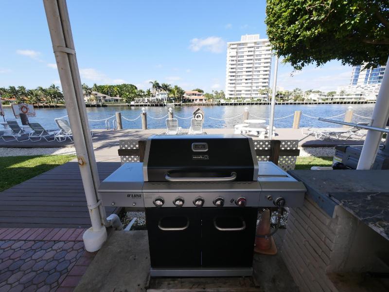 Holiday Isle Yacht Club - image 25