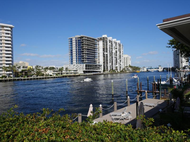 Holiday Isle Yacht Club - image 26