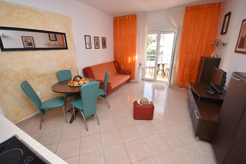 Apartment - Ground Floor image 4