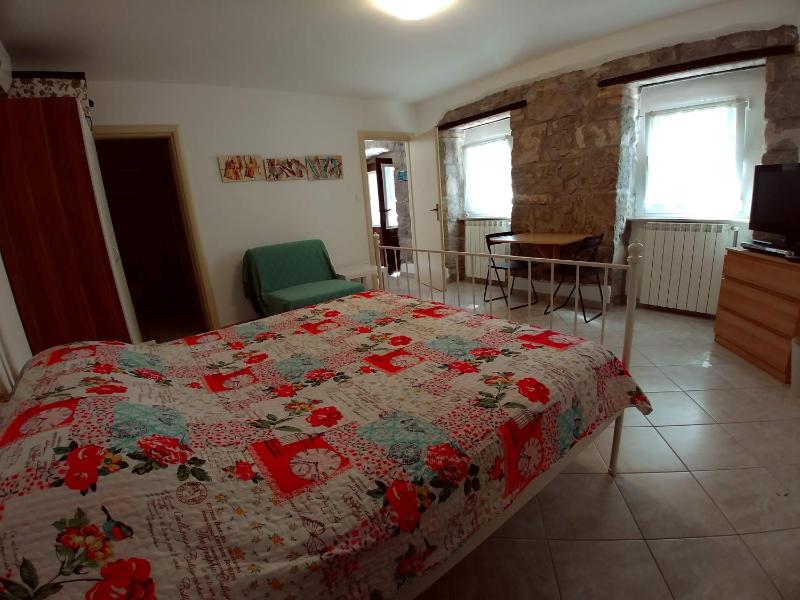Guesthouse Totićevi - image 18