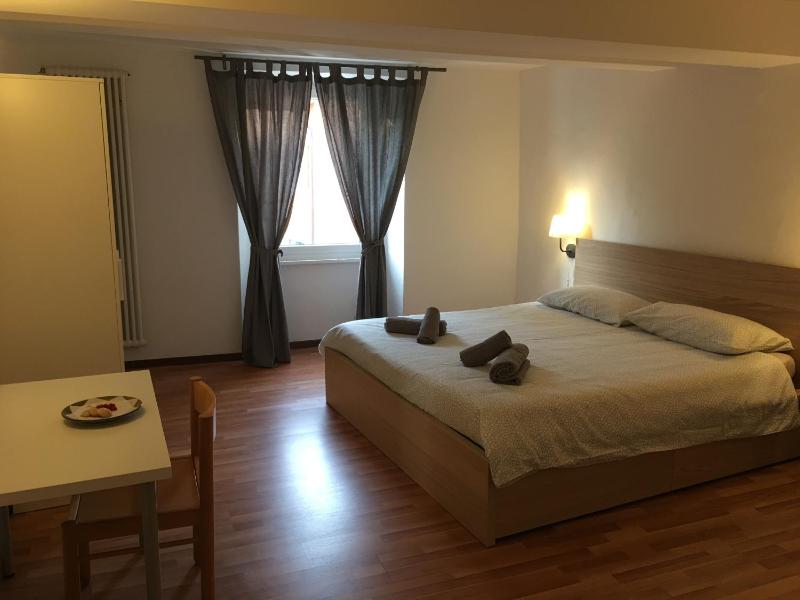 Quadruple Room image 2