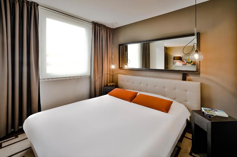 Aparthotel Adagio Grenoble Centre - image 32