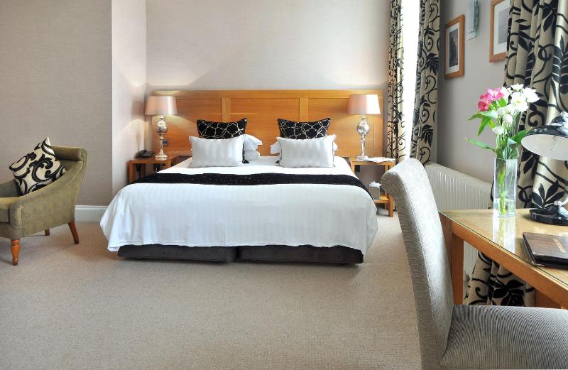 Deluxe Double Room image 3