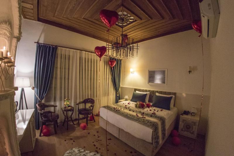 Deluxe Room image 4