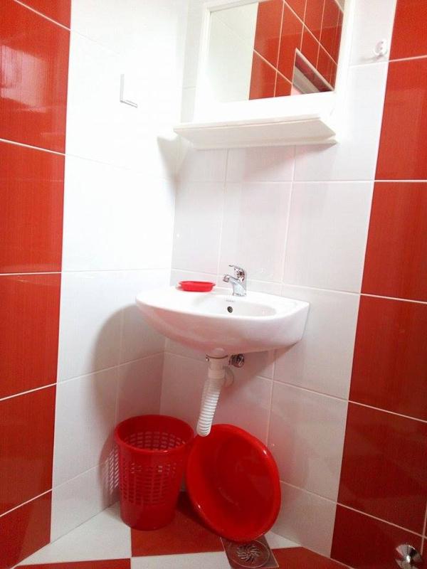 Studio Apartment with Sea View image 1