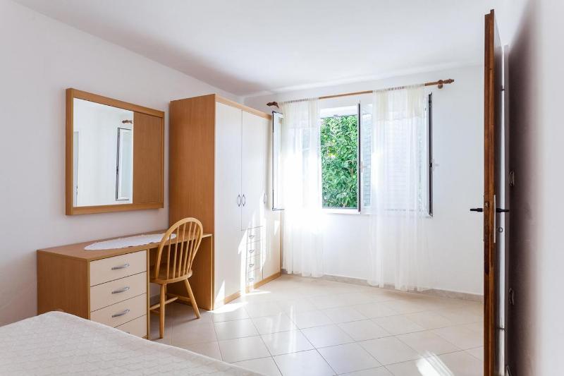 One-Bedroom Apartment with Terrace image 3