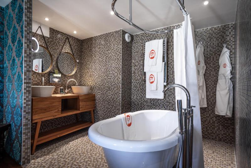 Prestige Double Room image 1