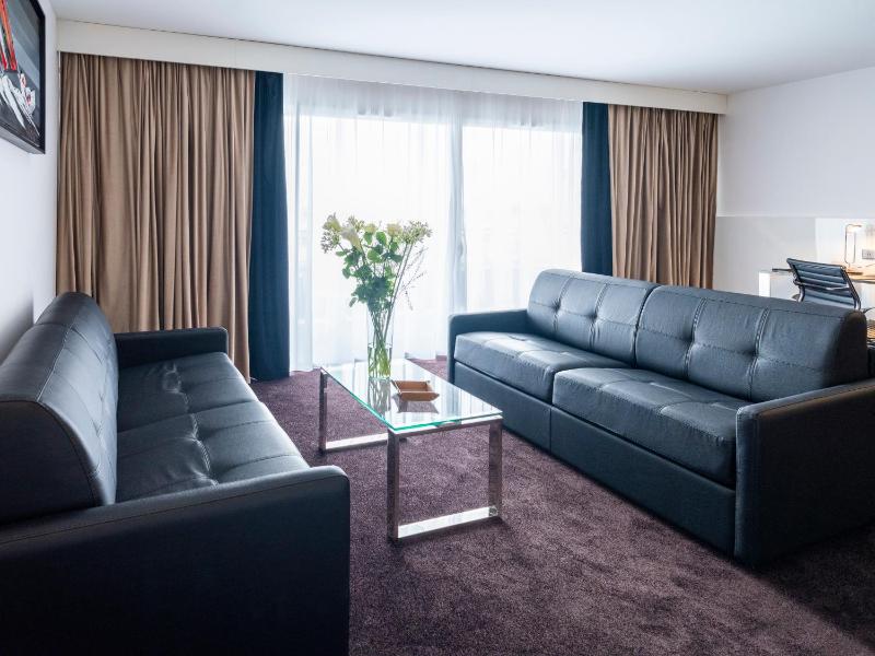 Prestige Suite - Salt marshes image 3