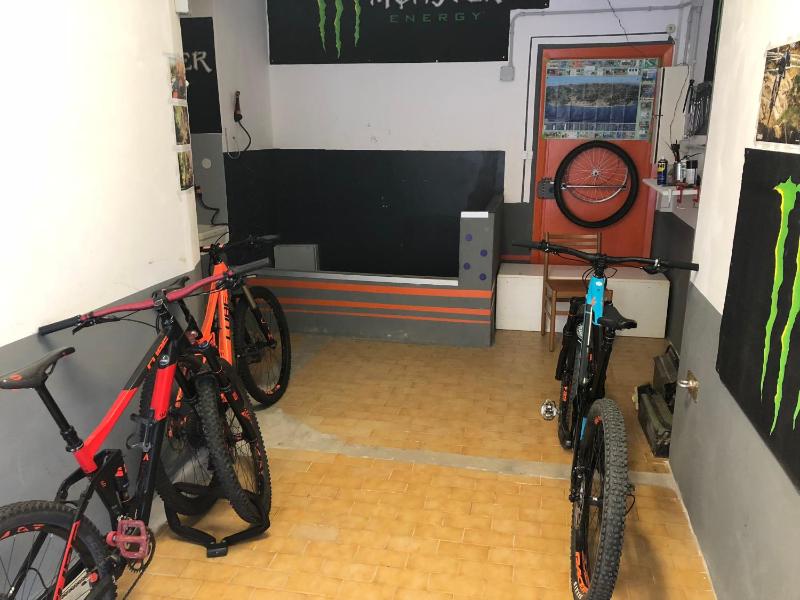 Albergo Aduepassi & Servizio Bike Room - image 14