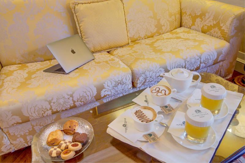 Junior Suite Ground Floor image 4