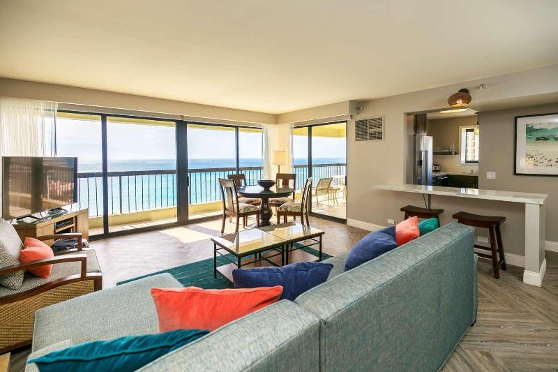 Two-Bedroom Premium Oceanfront image 2