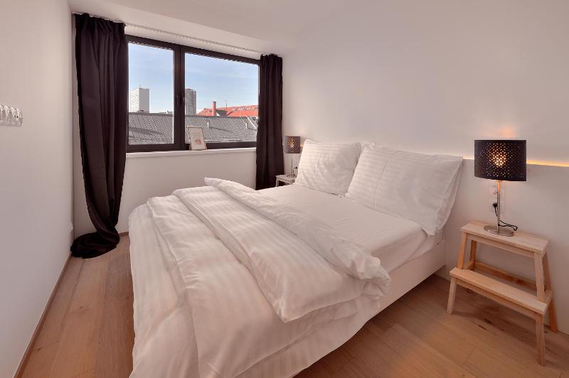 Deluxe Apartment image 3