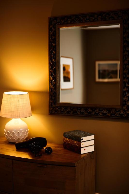 Superior Double Room image 3