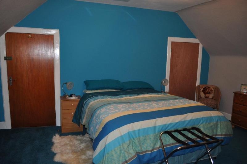 Double or Twin Room image 2