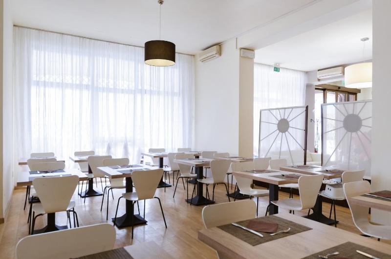 Park Hotel Serena - image 12