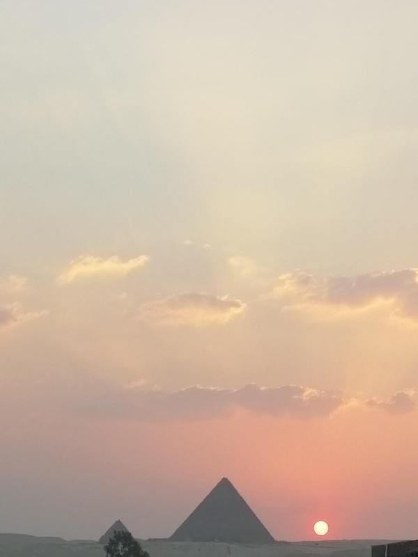 Pyramids Power Inn - image 5