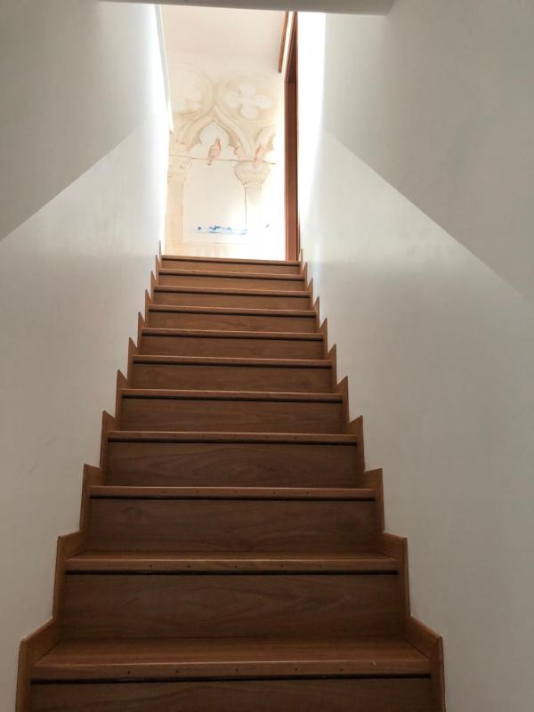 One-Bedroom Apartment image 2