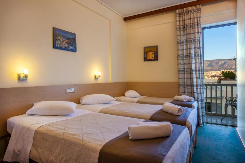 Twin room with extra bed and view to the Acropolis image 3