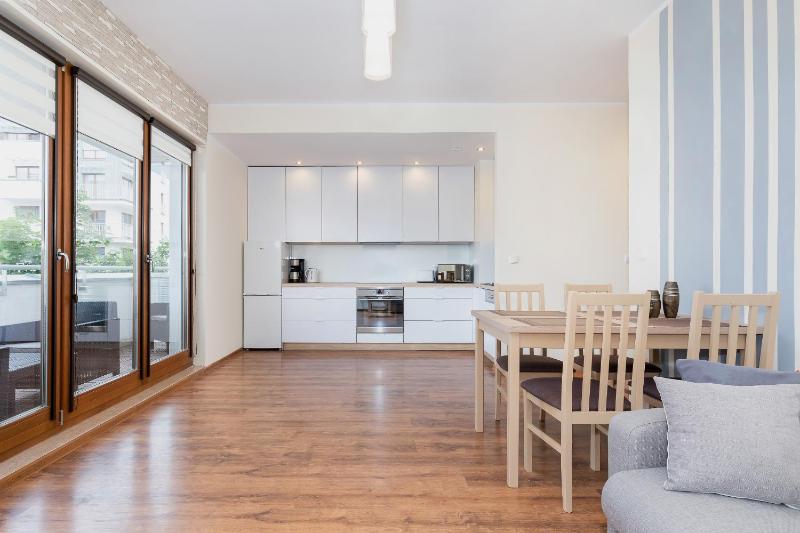 Apartment with City View image 2