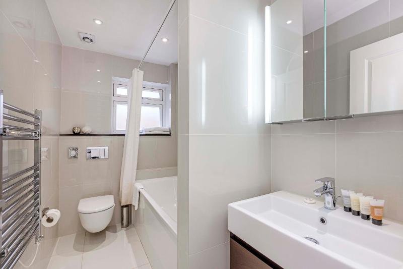 Two-Bedroom Apartment image 4