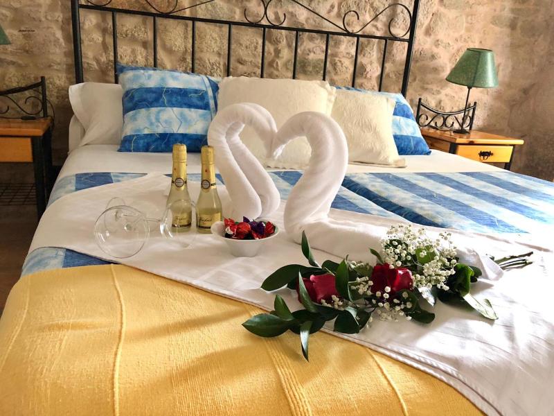 Double Room with Balcony Second Floor image 2