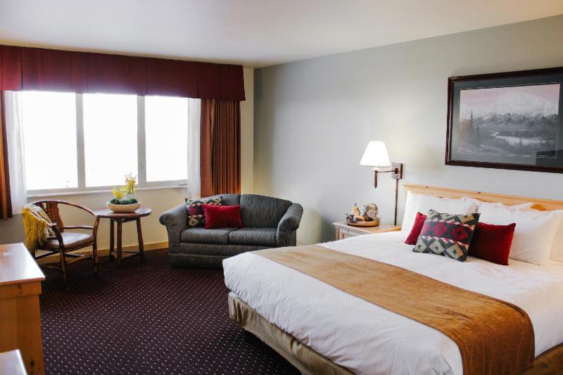 King Room with Mountain View image 2