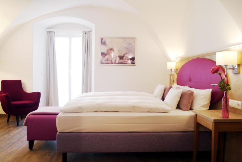 Double Room with Balcony image 1