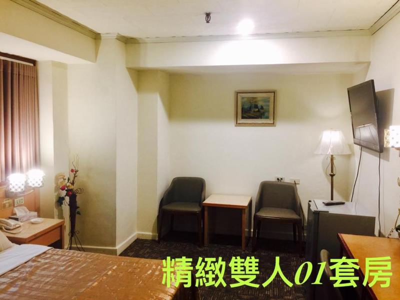 Lo Fo Hotel - image 38