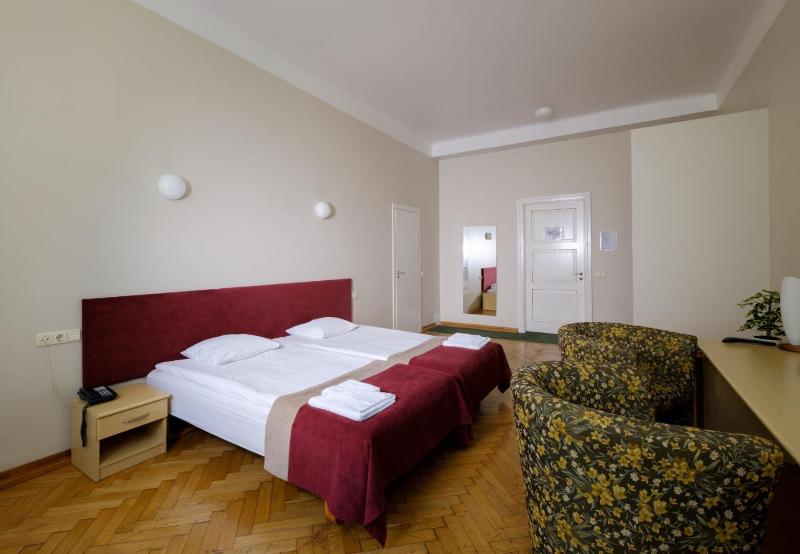 Hotel Metropolis - image 17