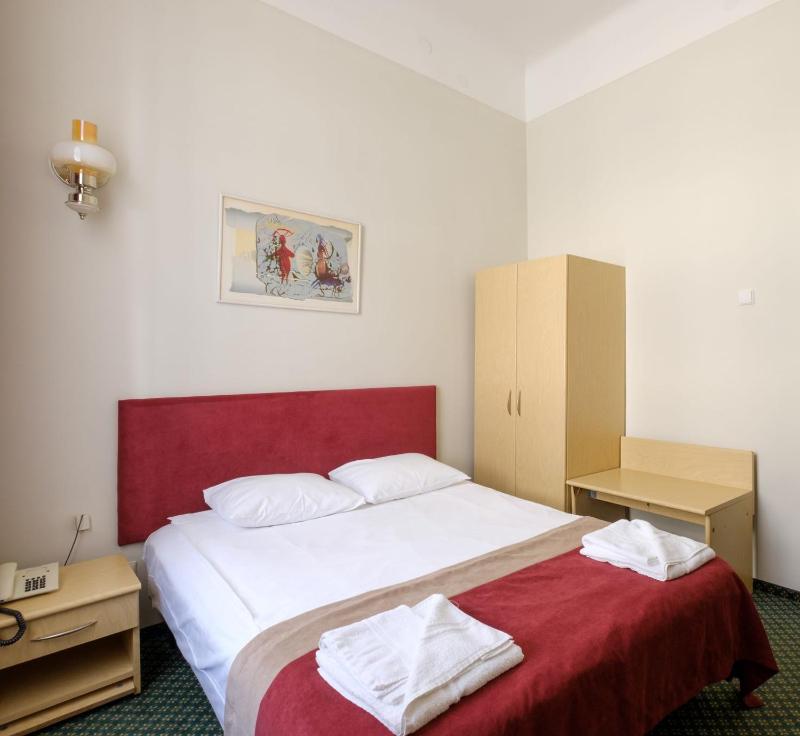 Hotel Metropolis - image 18
