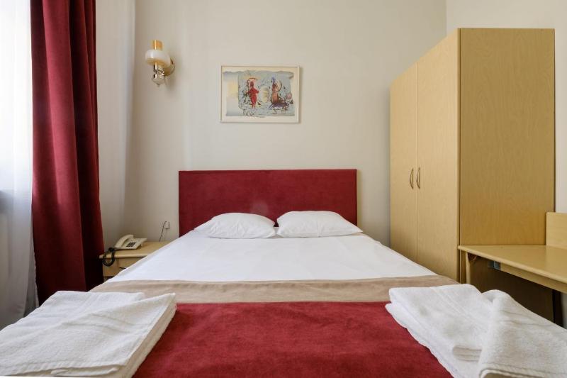 Hotel Metropolis - image 13