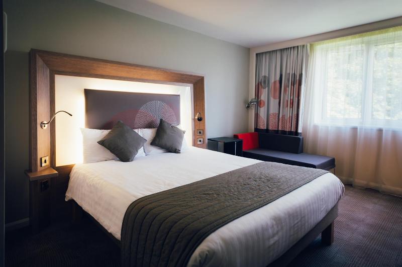 Novotel Coventry M6 J3 Hotel - image 22