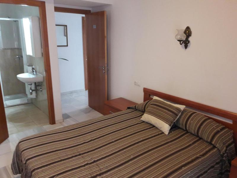 Double or Twin Room image 2