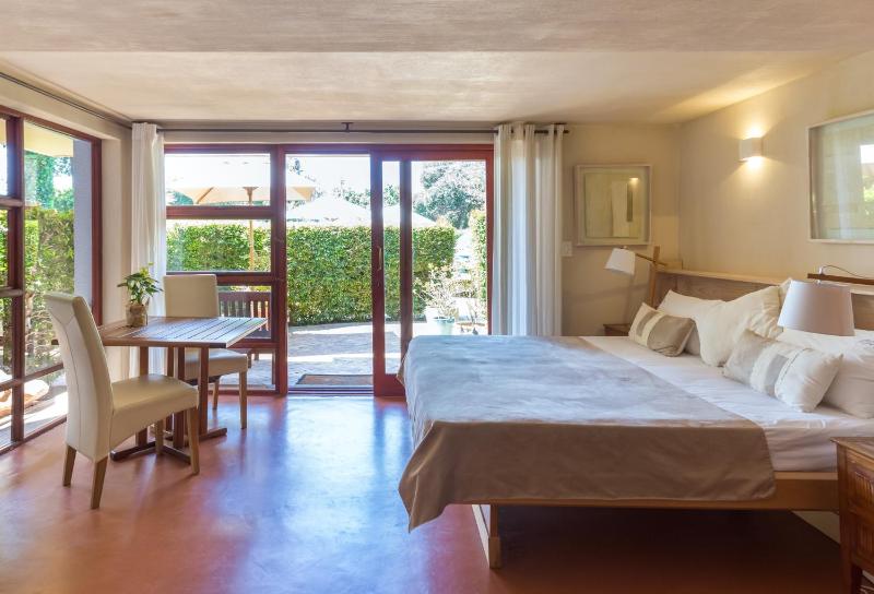 Lézard Bleu Guest House - image 14