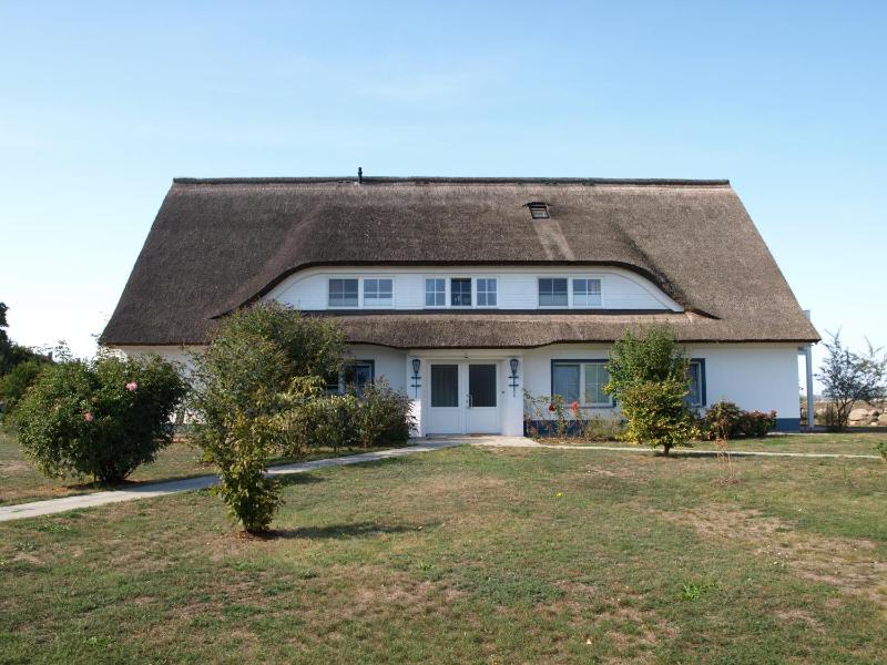 Boddenhus Apartment - image 2