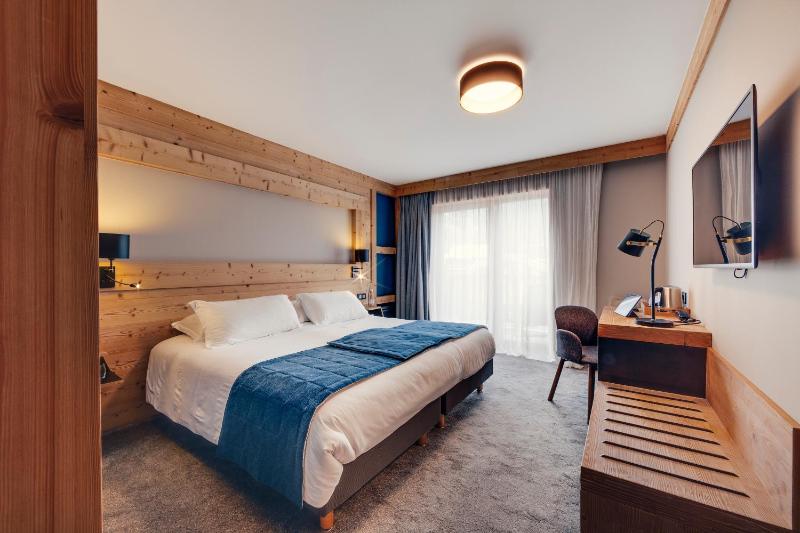 Superior Double or Twin Room image 2