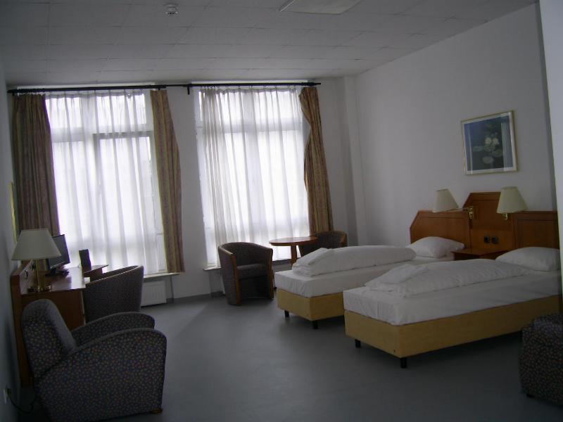 Willy Hotel Frankfurt - image 16
