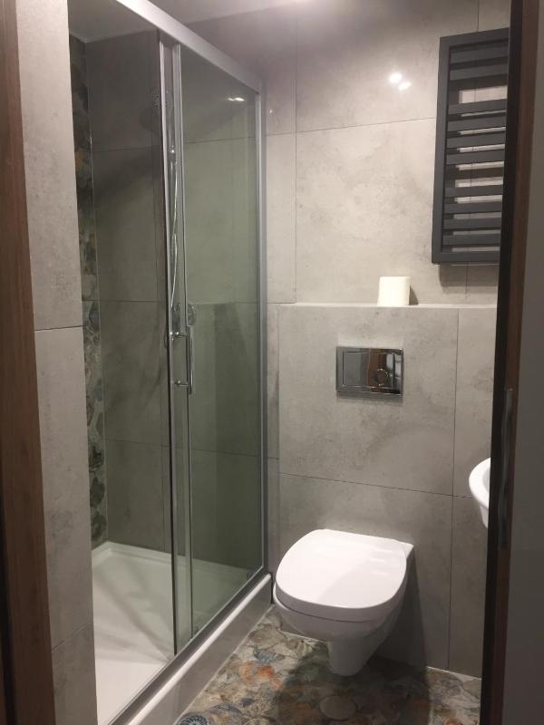 Twin Room image 3