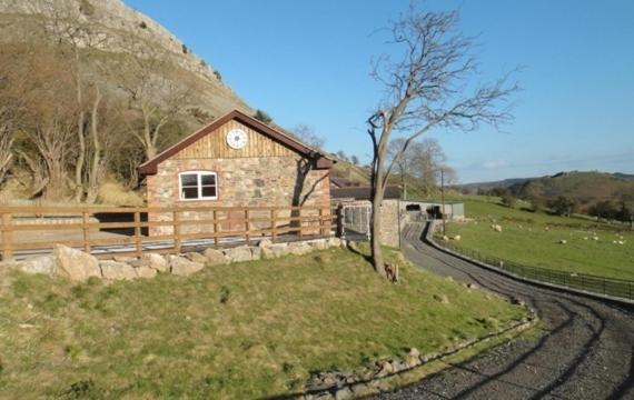 Two-Bedroom Chalet image 4