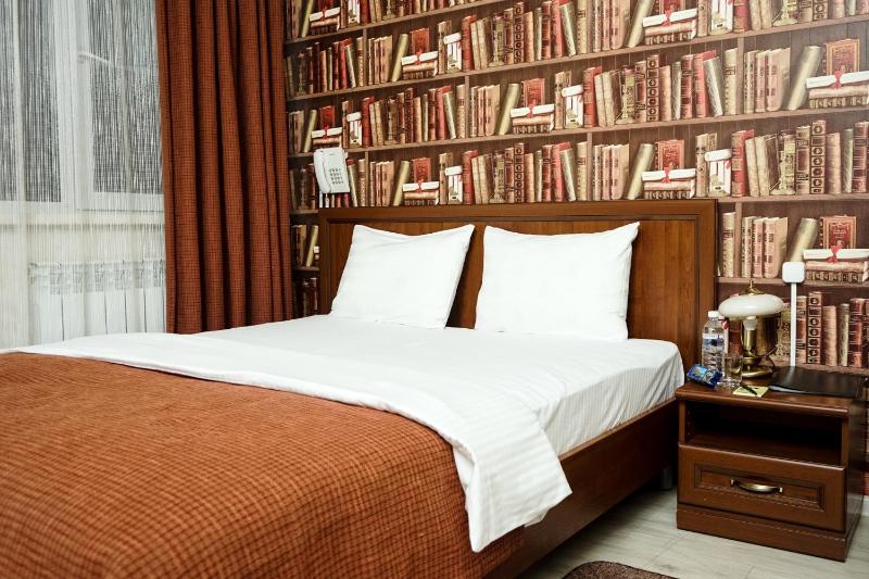 Double Room with Extra Bed image 3