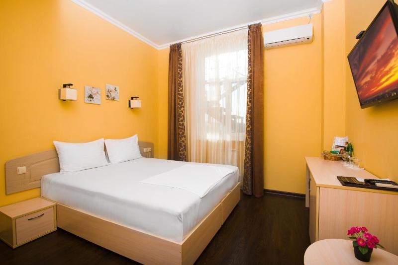 Comfort Double or Twin Room image 2