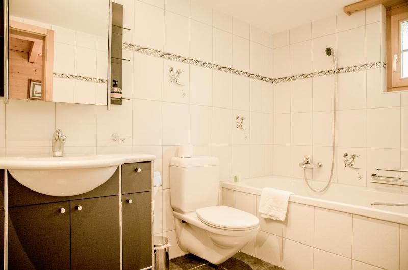 Three-Bedroom Apartment image 3