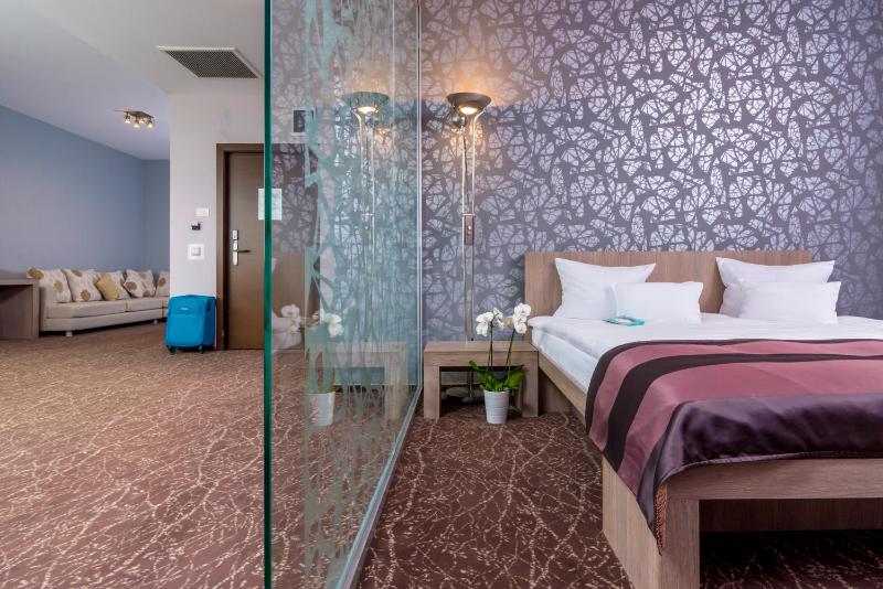 Junior Suite image 4