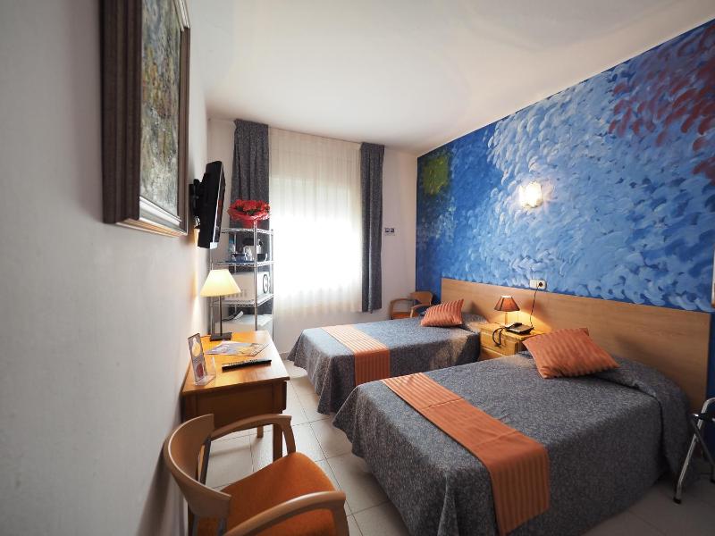 Hotel Montserrat - image 37