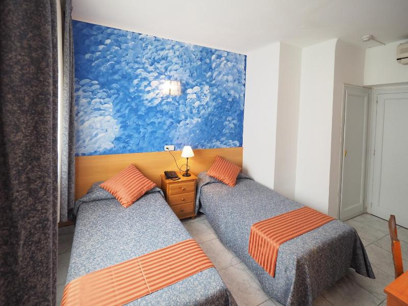 Hotel Montserrat - image 38