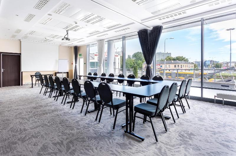 Qubus Hotel Kielce - image 17