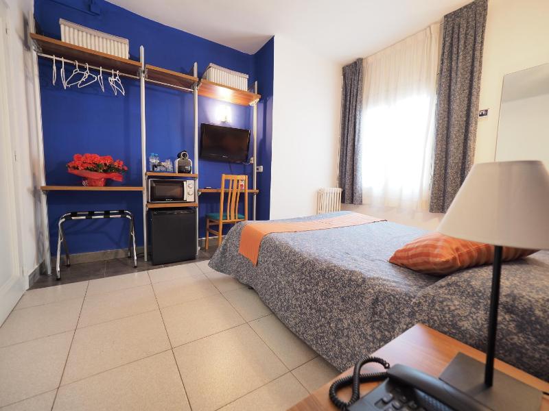 Hotel Montserrat - image 16